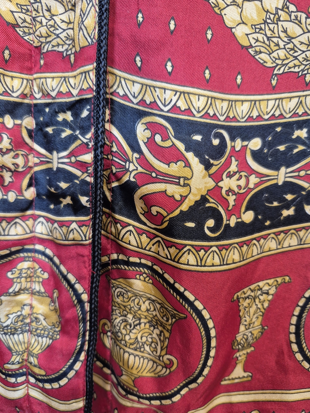 Studio Silk 100% Silk Vintage Baroque Urn Print Blouse Red Gold 20W - Picture 3 of 9